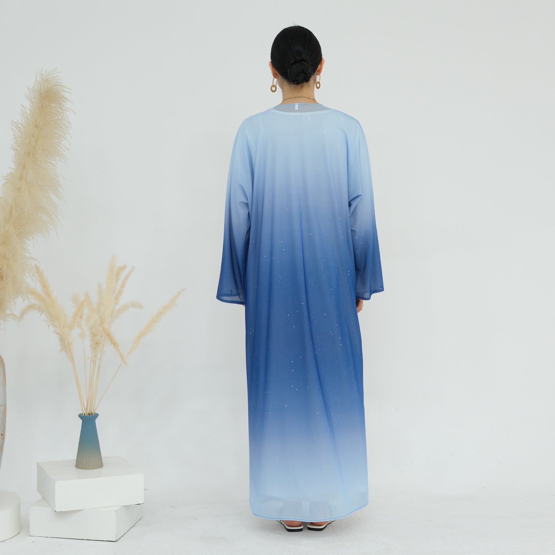 Flowing light Dream Open Abaya