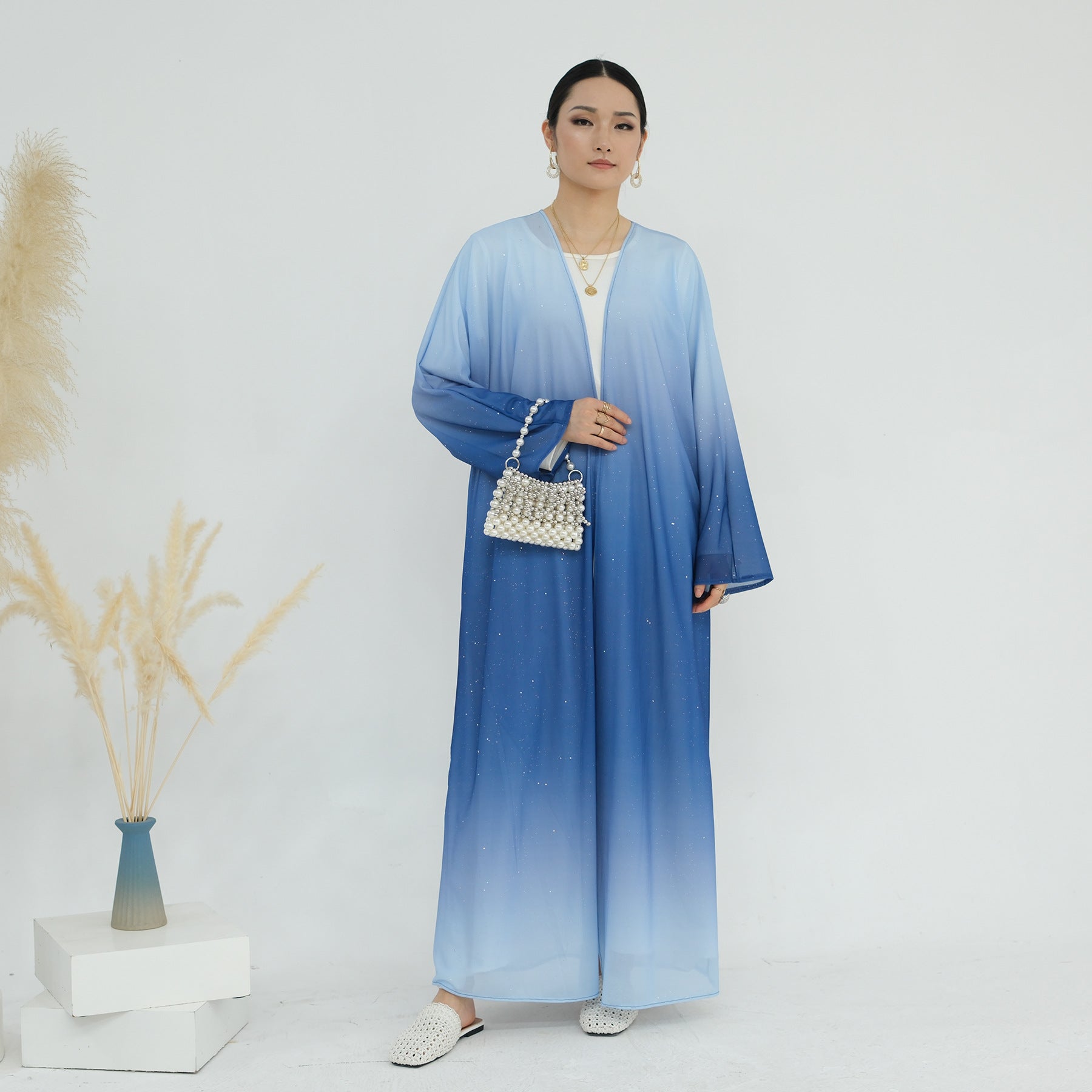 Flowing light Dream Open Abaya