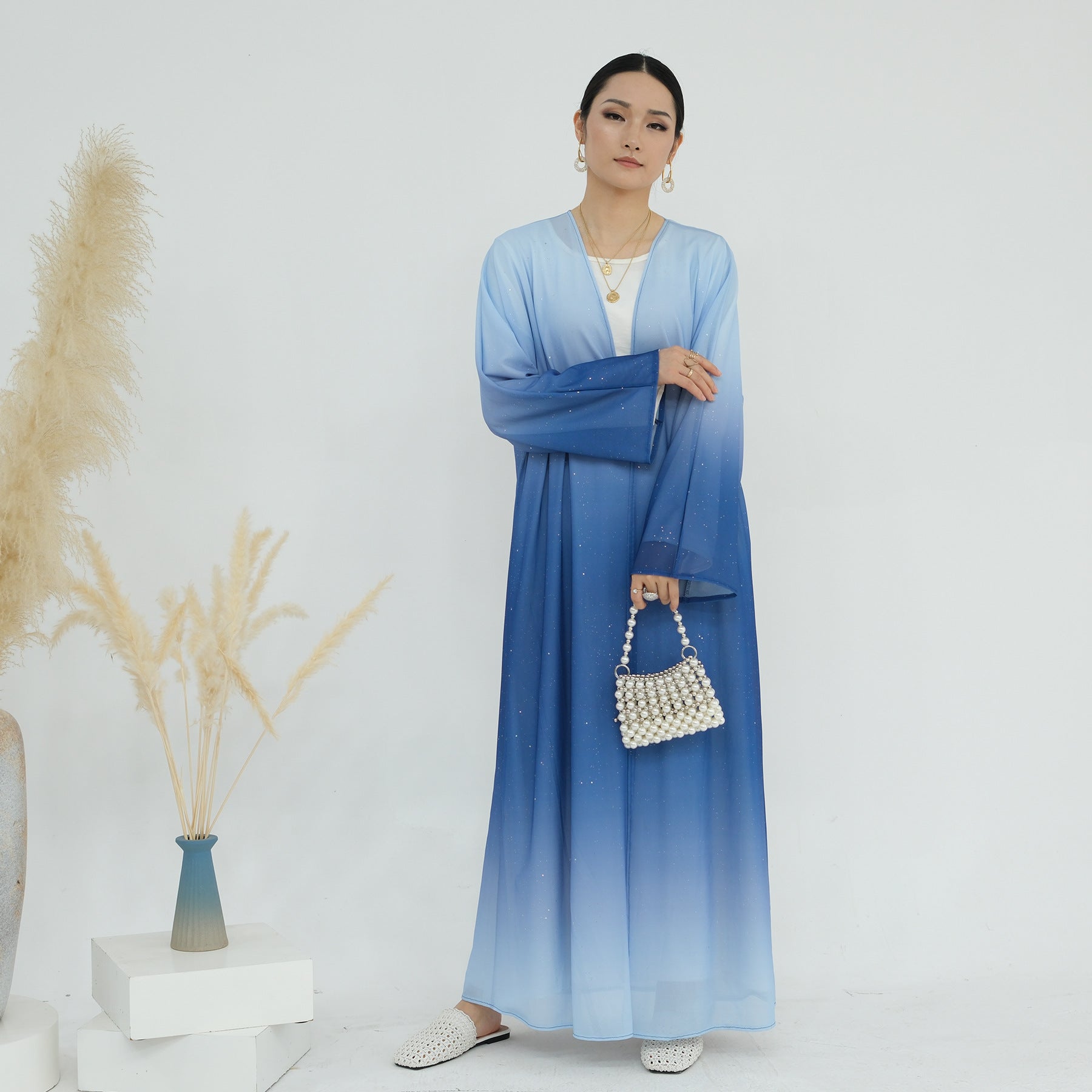 Flowing light Dream Open Abaya