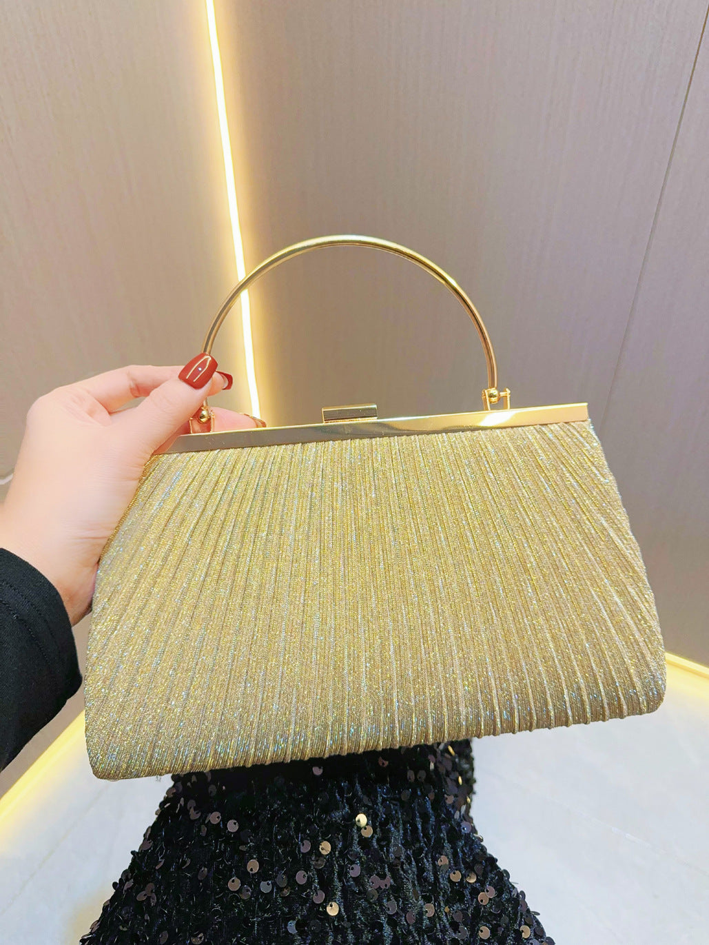 Glitter Sequin Charming Handbag