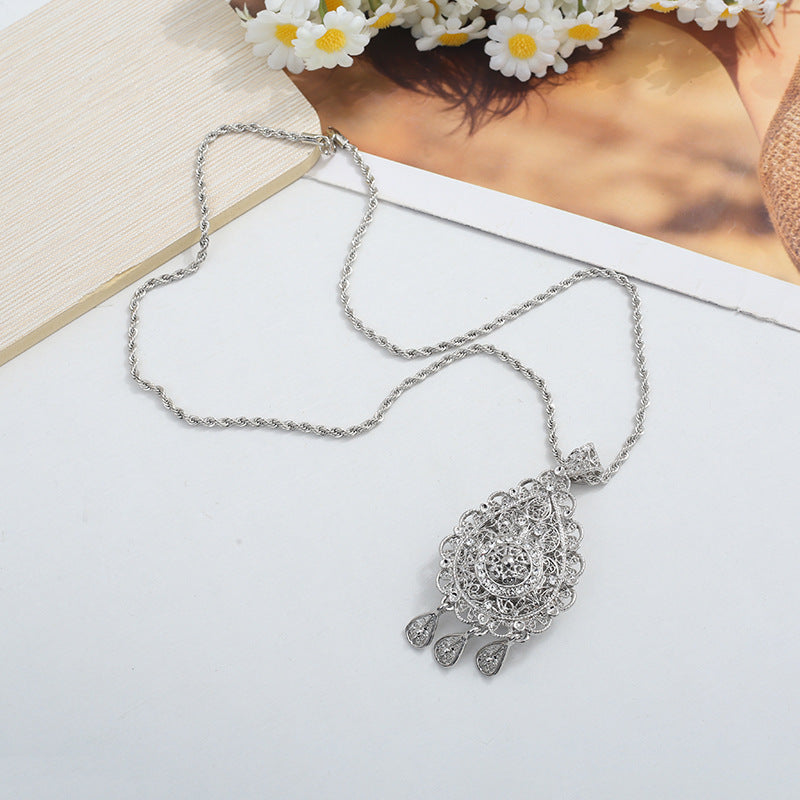 Double Cutout Bridal Jewelry