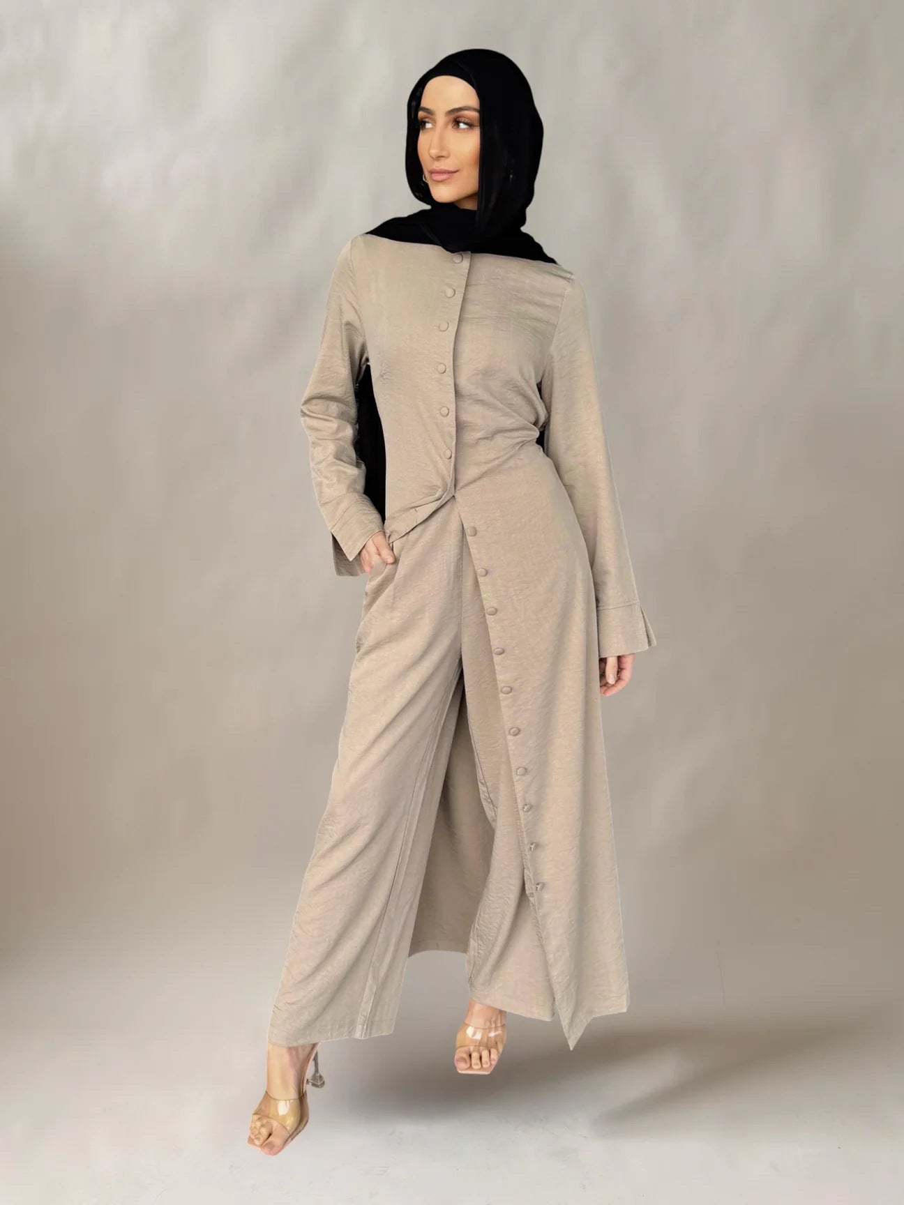 Solid Color Two-Piece Button Abaya
