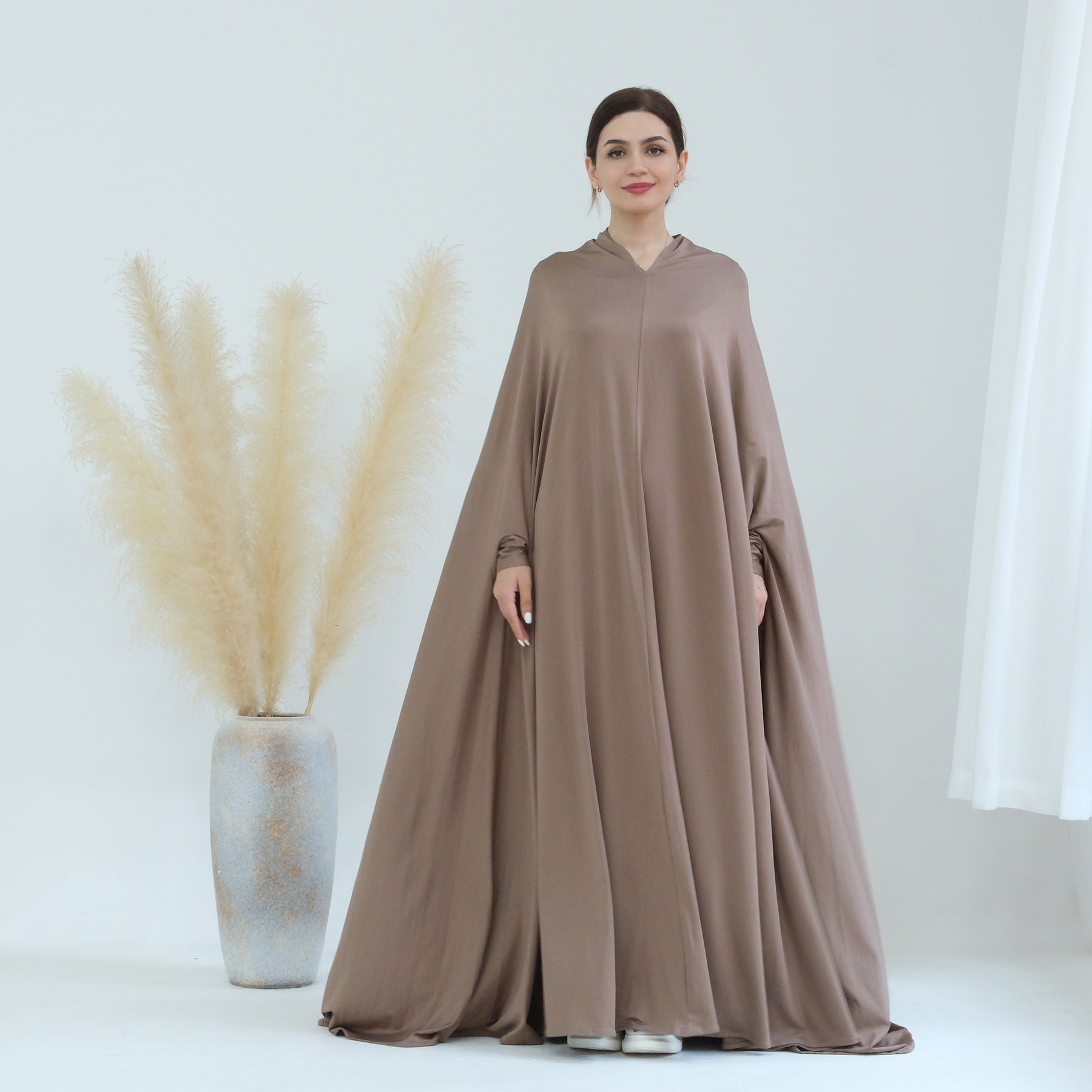 Elegant Solid Color Cape Jilbab