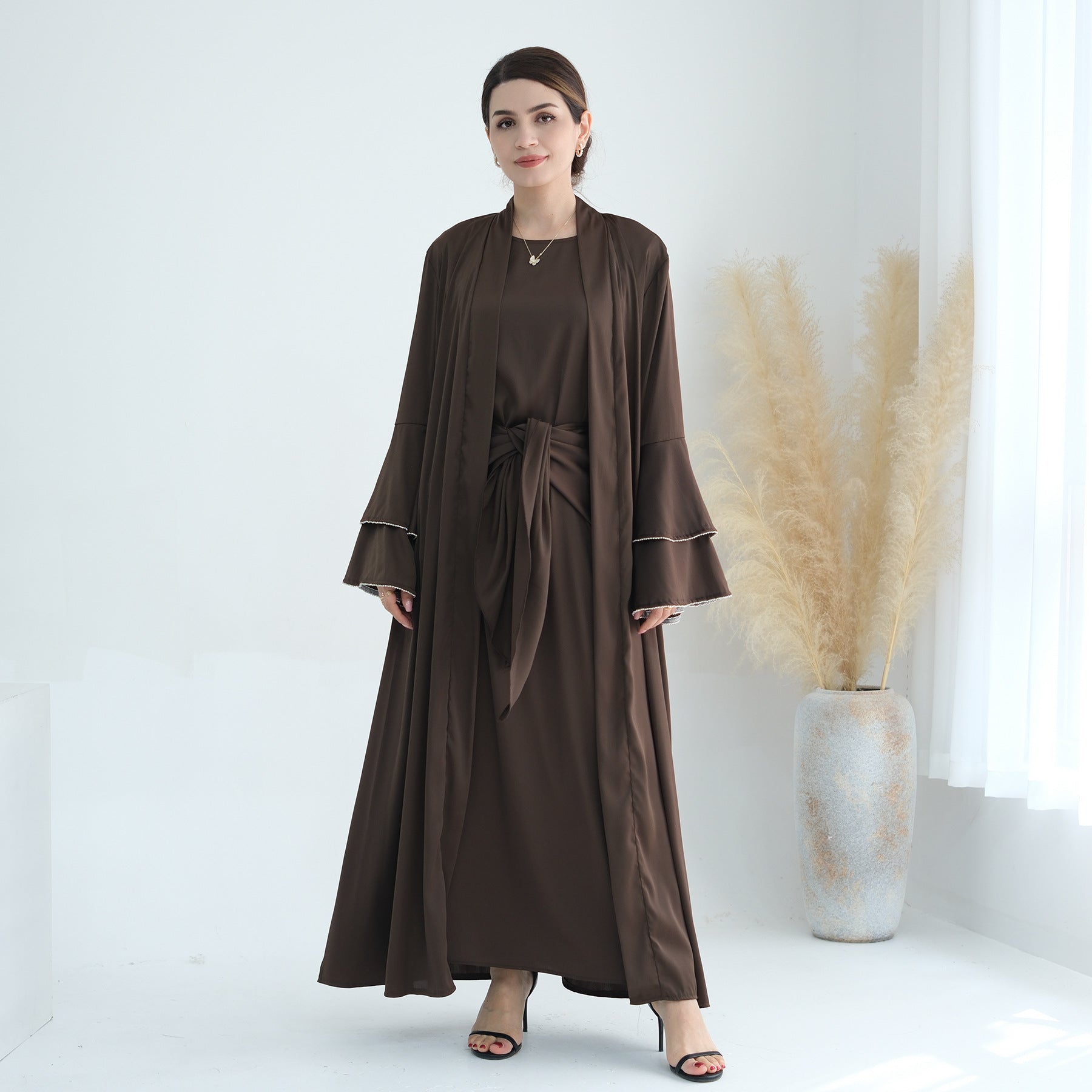 Women Puff Sleeve Belted Abaya