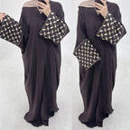 Leaf Grid Abaya