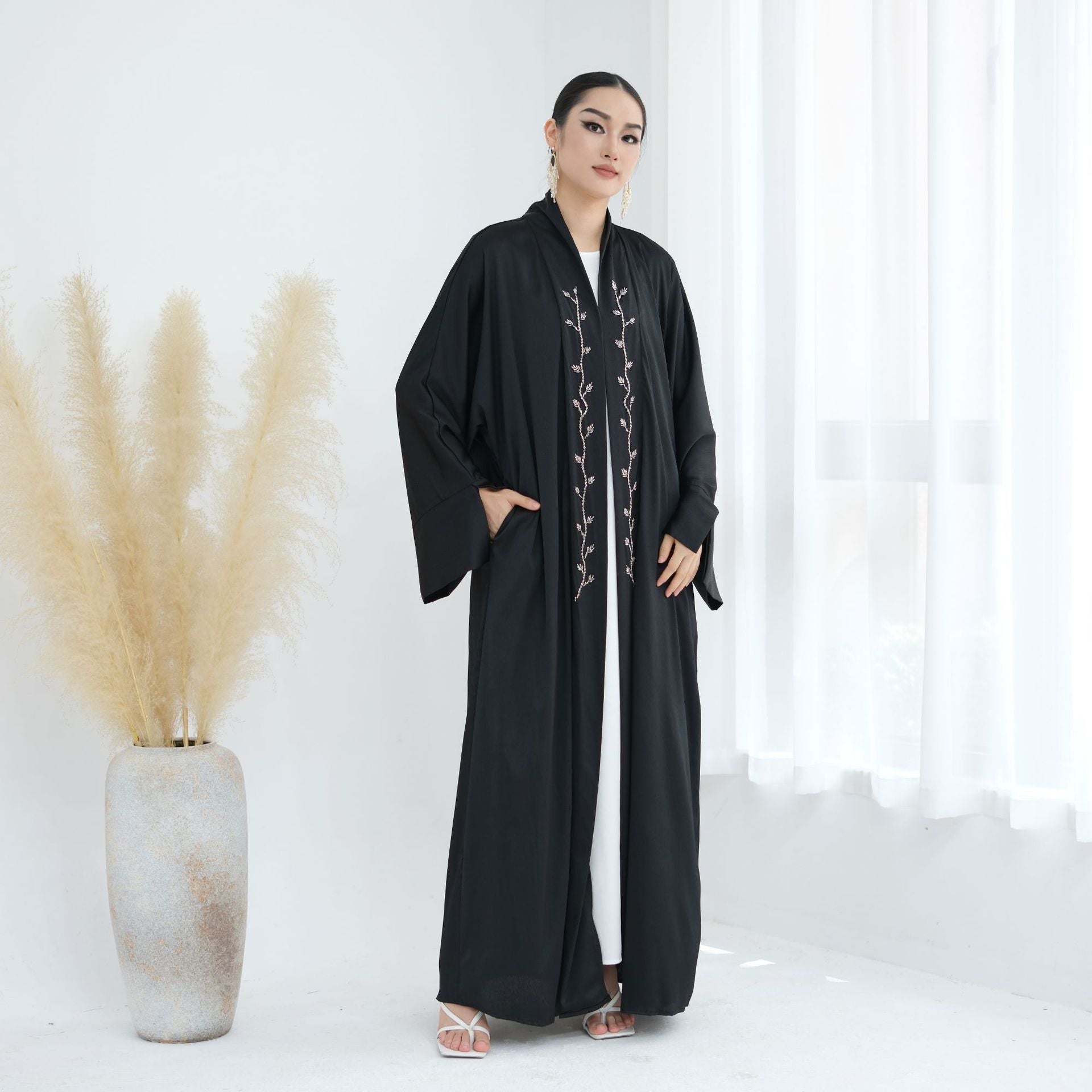 Exquisite Beaded Embroidered Cardigan Abaya