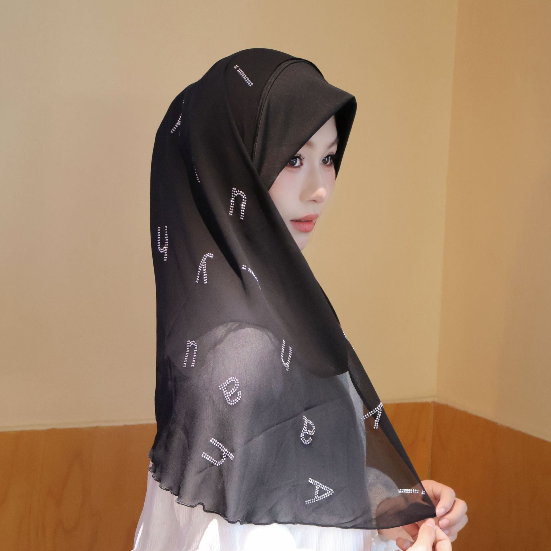 Chiffon Rhinestone Letter Half-Round Hijab