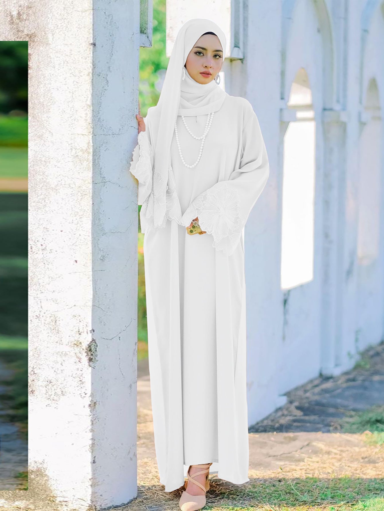 Flora Sleeve Soli Abaya