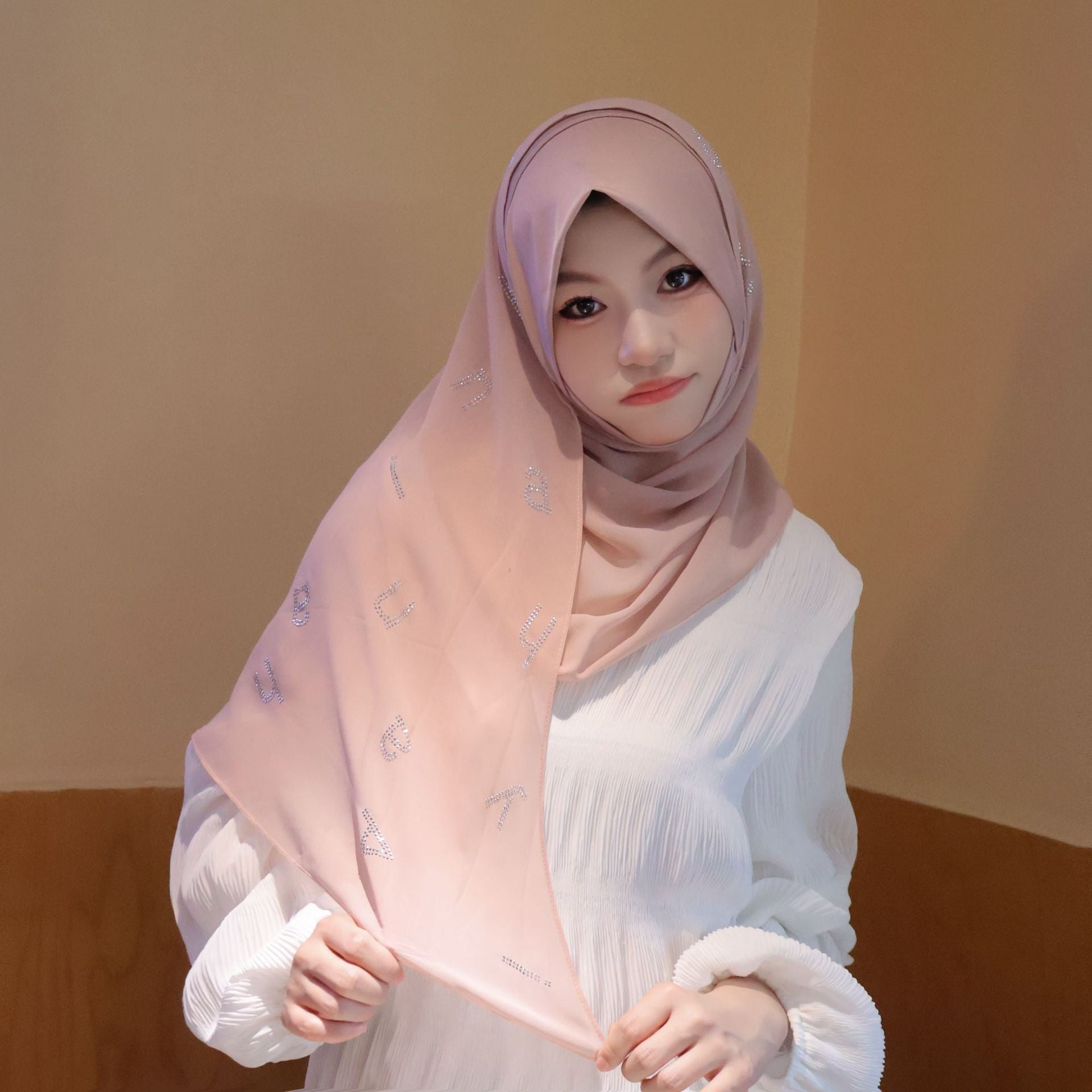 Chiffon Rhinestone Letter Half-Round Hijab