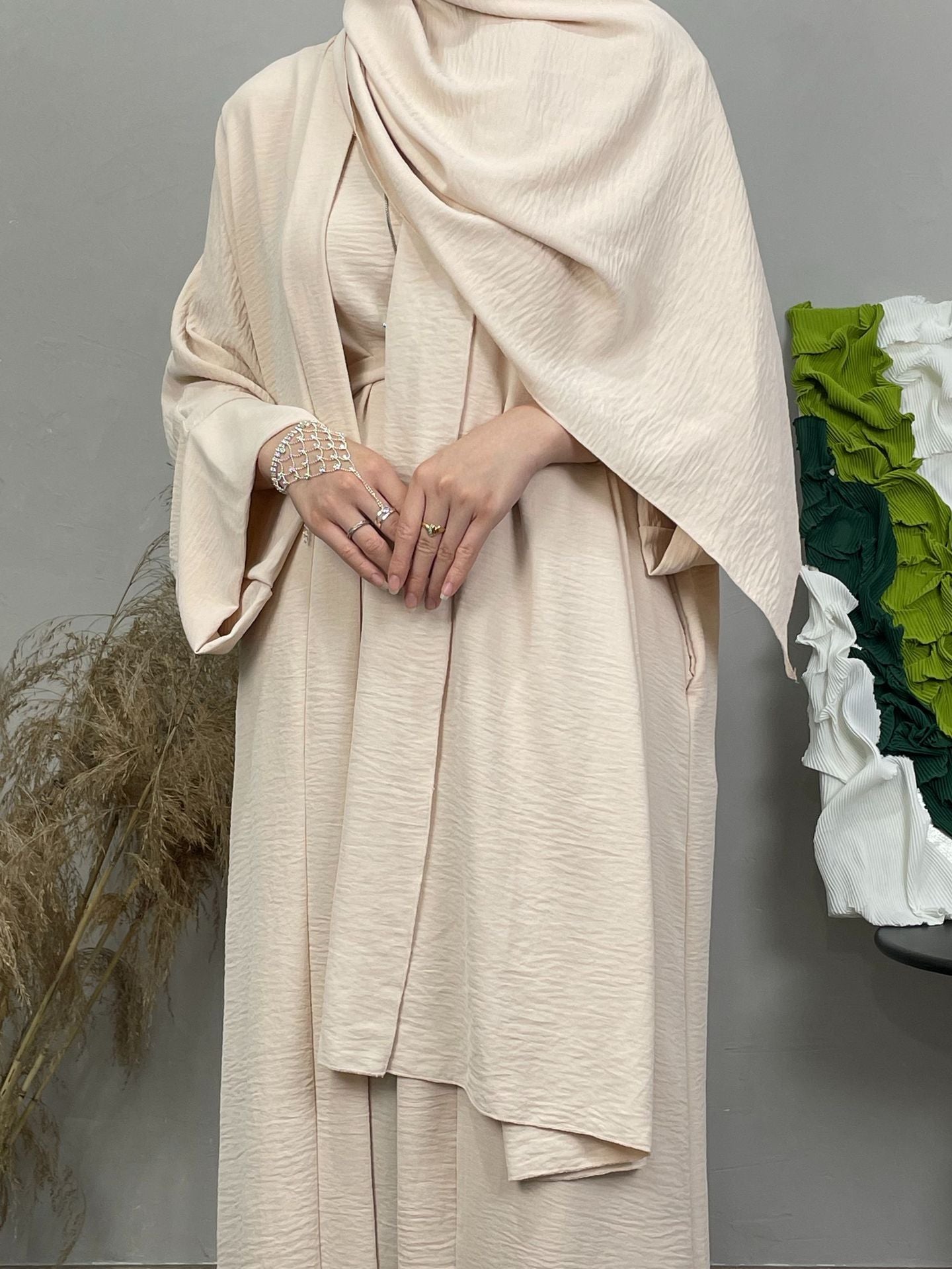 Socialite Style 4PCS Abaya