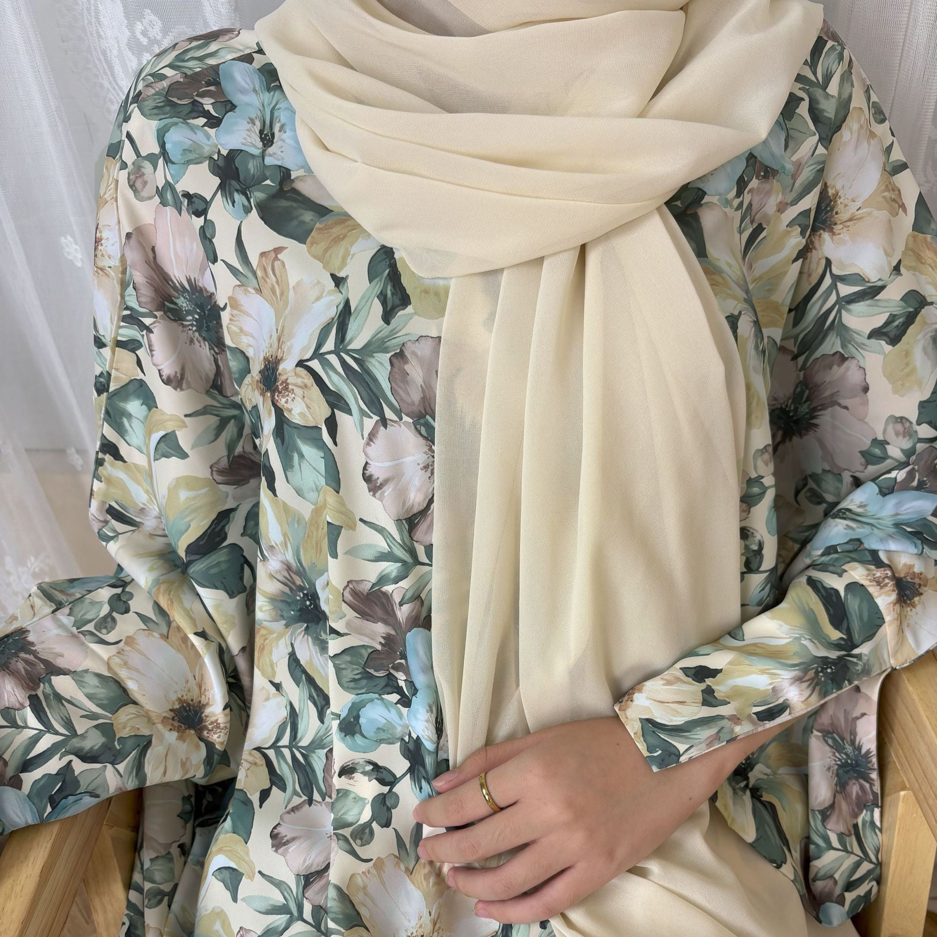 Summer Floral Set Abaya