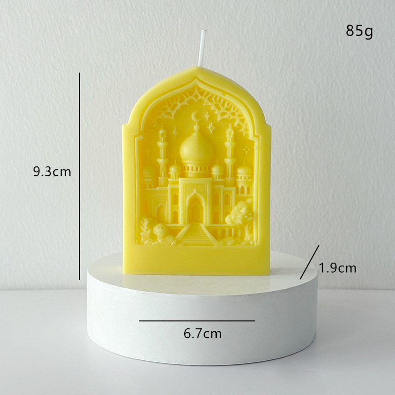 Ramadan Crescent Moon Scented Candle