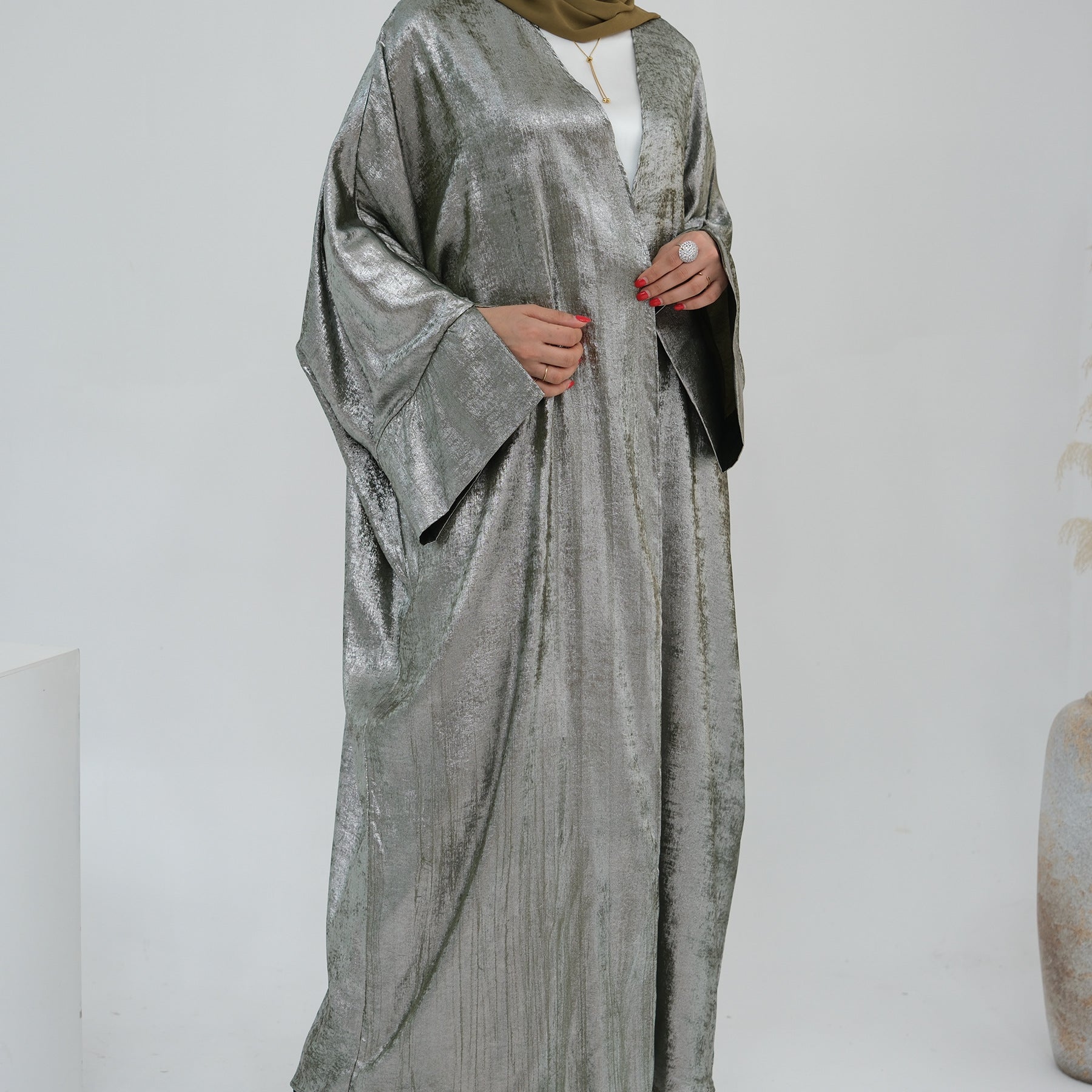 Satinc Robe Abaya