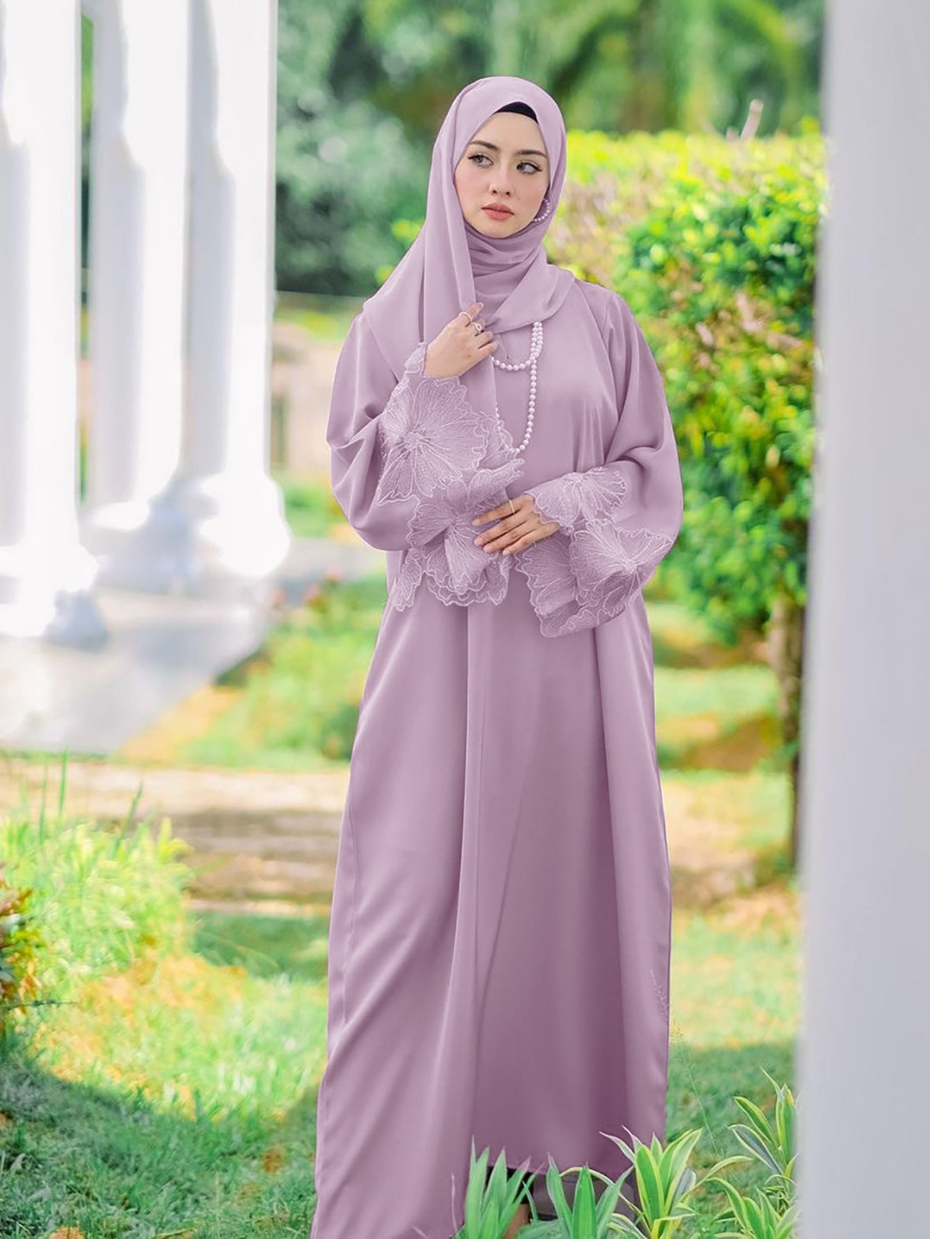 Flora Sleeve Soli Abaya