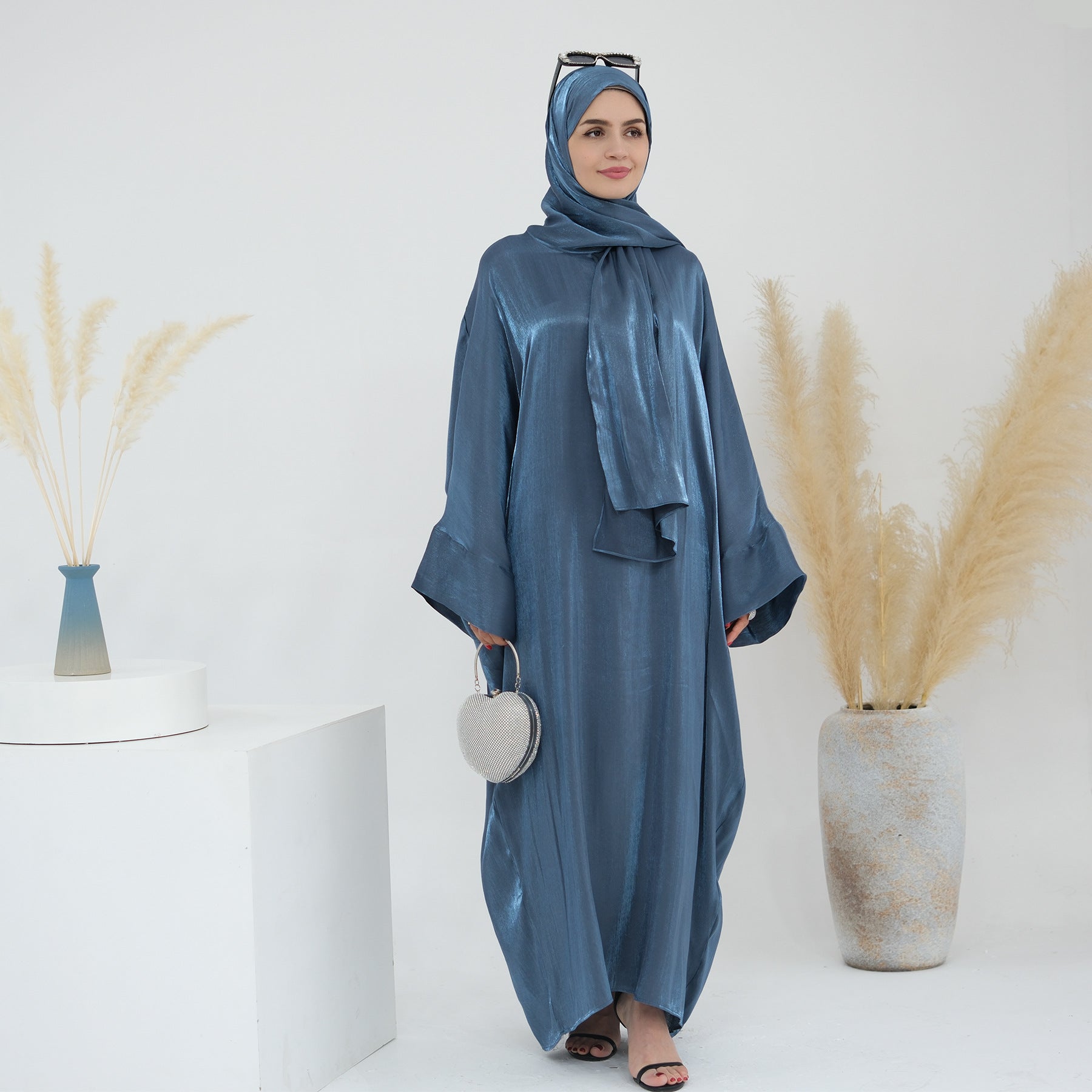 Elegant Glitter abayas