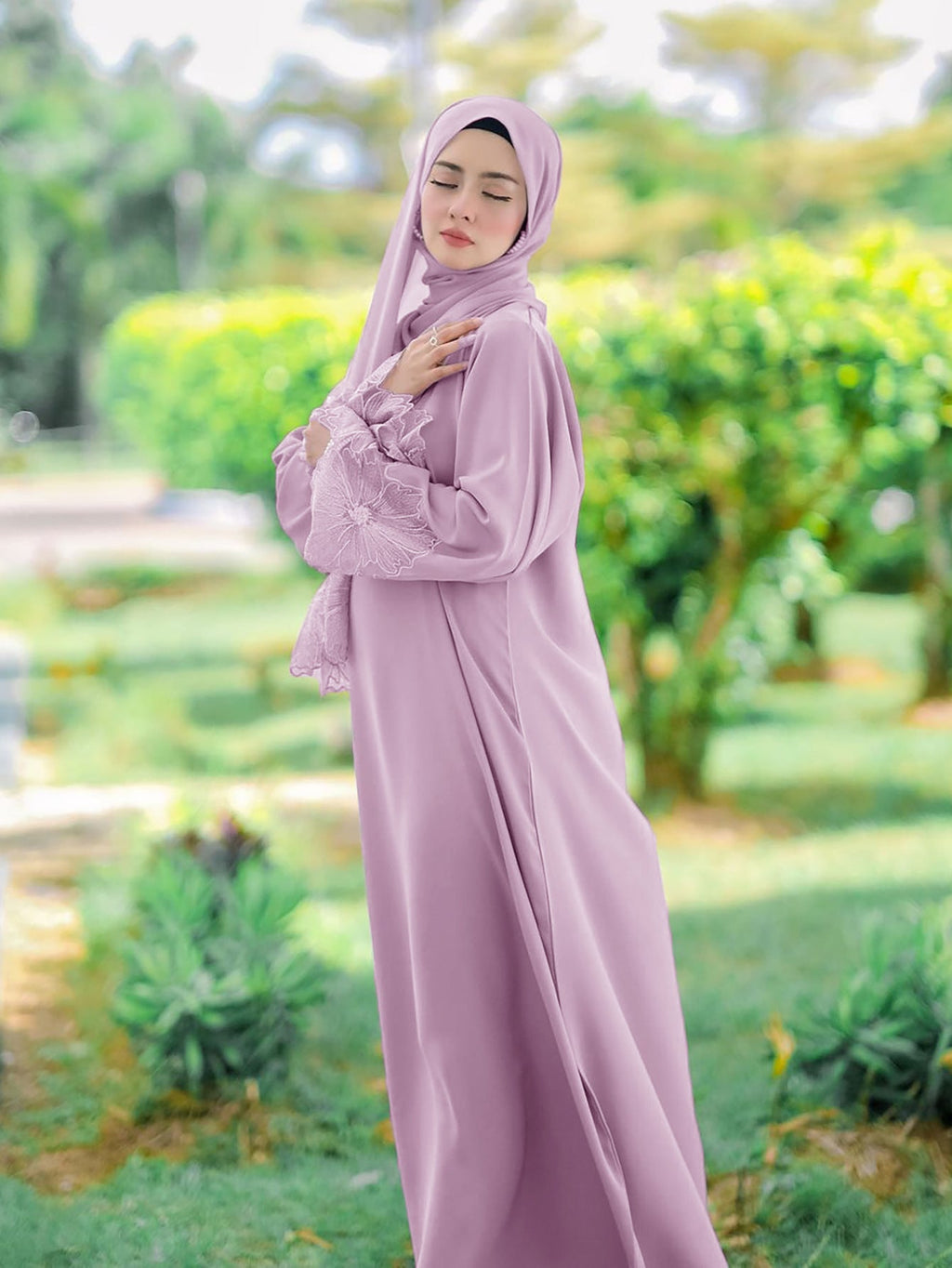 Flora Sleeve Soli Abaya