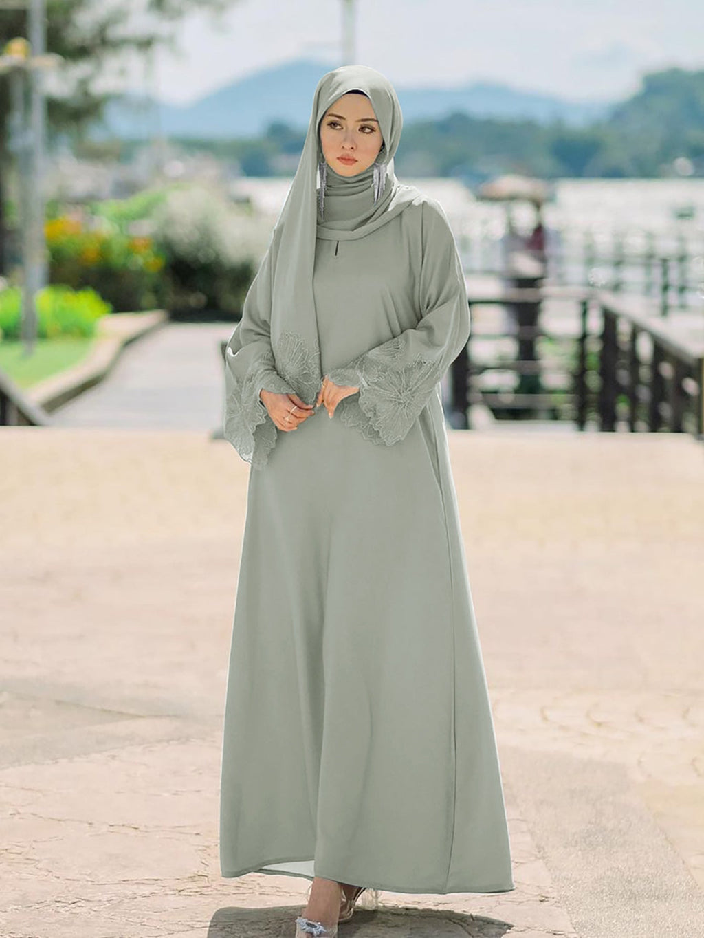 Flora Sleeve Soli Abaya