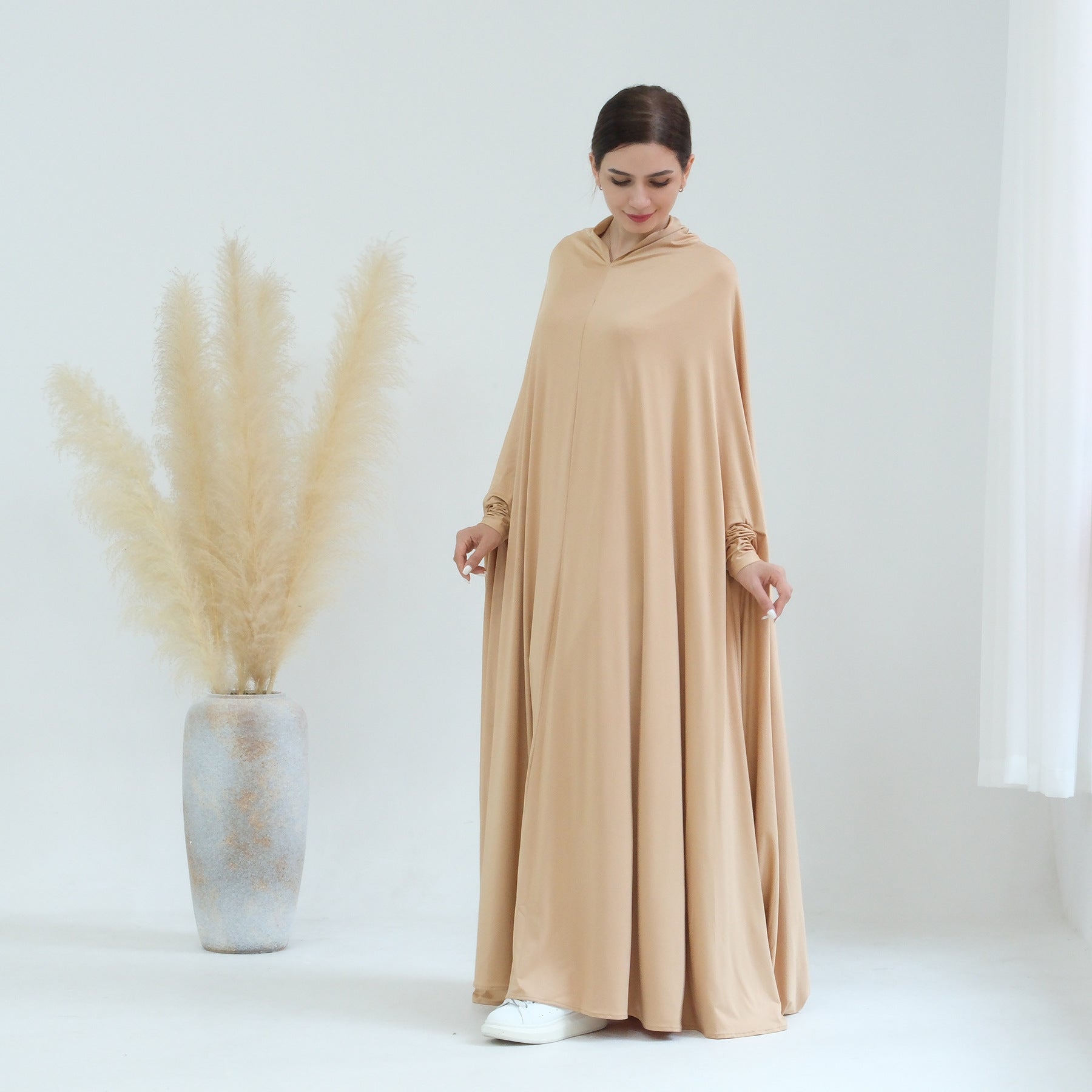 Elegant Solid Color Cape Jilbab