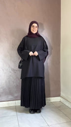 Round Neck Top & Pleated Skirt Set